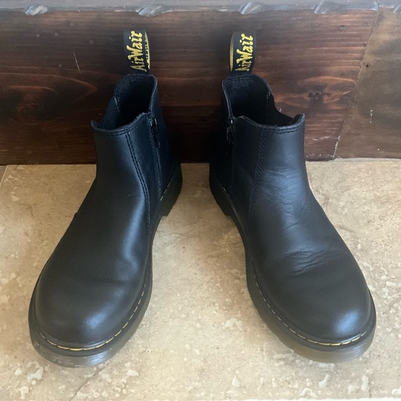 Dr. Martens Other - Dr. Martens Youth Softly T Chelsea Boots